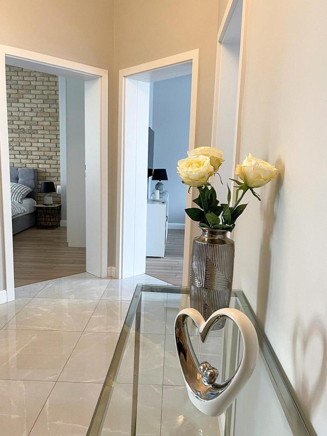 Luksusowy Apartament Dla 6 Osob - 90 M2 斯维诺乌伊希切 外观 照片