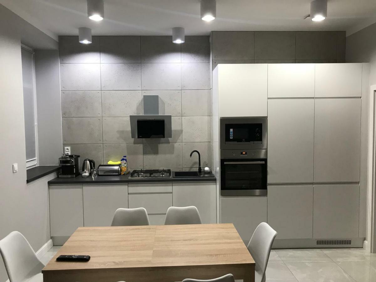 Luksusowy Apartament Dla 6 Osob - 90 M2 斯维诺乌伊希切 外观 照片